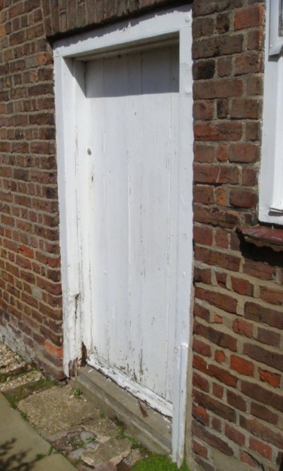 bs3621-rim-sash-lock-or-how-to-secure-l-b-door-period-property-uk