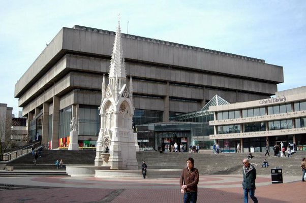 Chamberlain_Square 2007.jpg