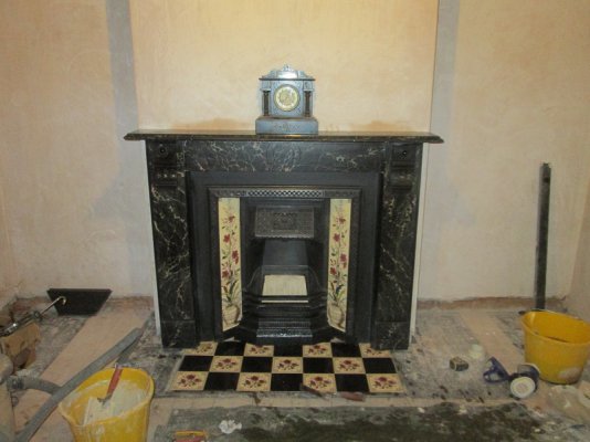 fireplace2.jpg