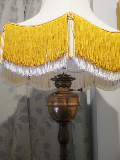 oil standard lamp.jpg