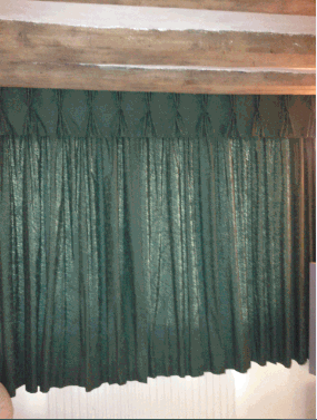 Sitting room curtains.gif