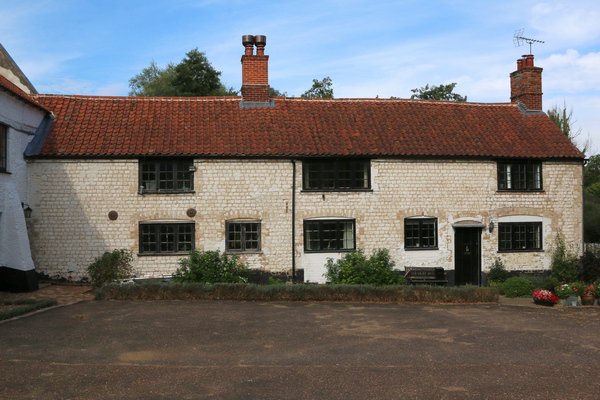 cottage4.JPG