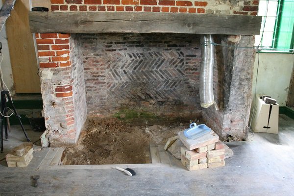 fireplace-during2.JPG