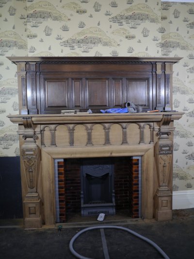 Camerton_Hall_Stripped_oak_Fireplace_SmallEdit.jpg