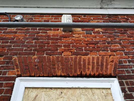 Brickwork 1.jpg