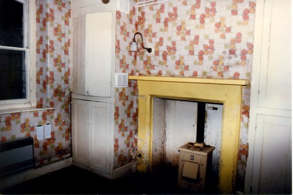 08 Gym fireplace before 1997.jpg